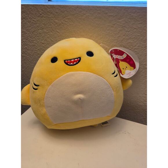 Squishmallow Sea Life  (Yellow, Chandler Shark, 7 Inch) - Picture 3 of 3